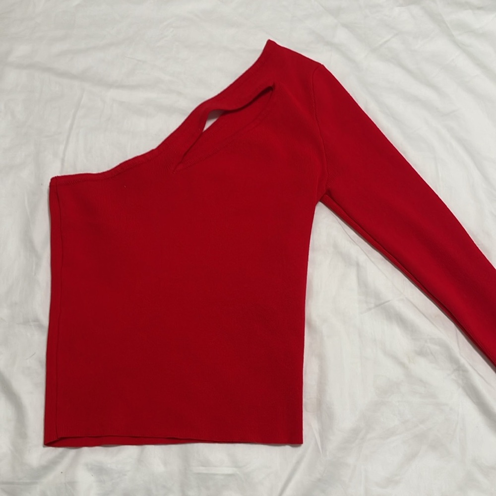 Red one shoulder long sleeve